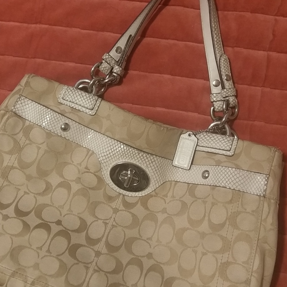 Coach purse